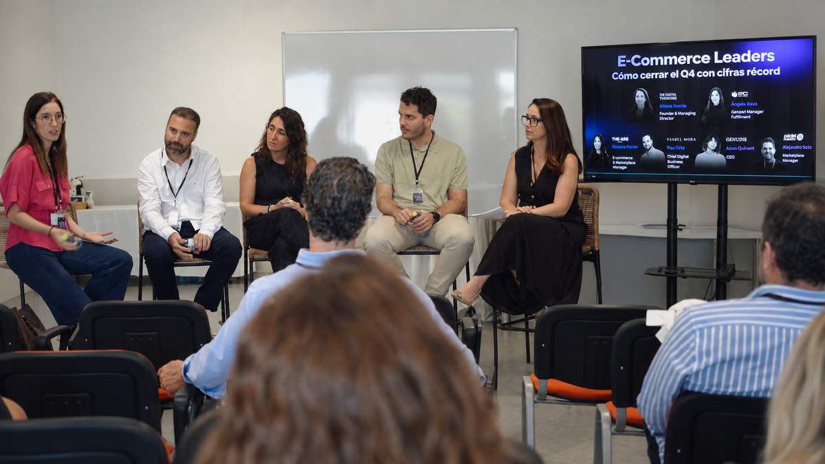 Mesa redonda durante E-Commerce Leaders